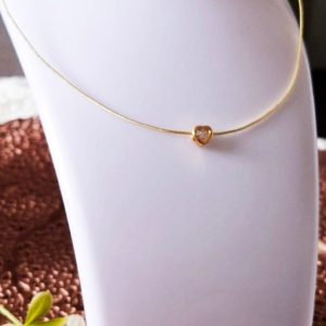 Collar punto de luz corazón