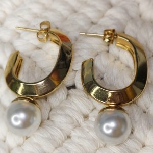 Zarcillos fijos con perla
