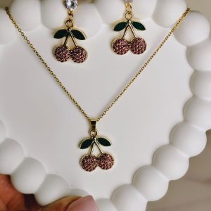 Conjunto cereza rosada